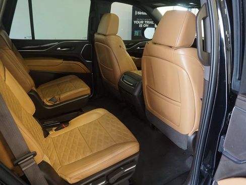 Used 2022 Cadillac Escalade Sport AWD/4WD image 24