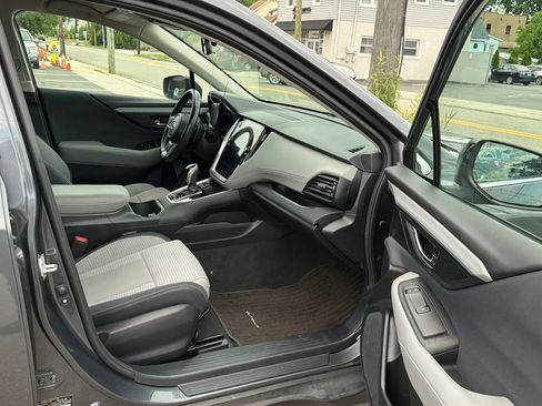 Used 2023 Subaru Outback Premium AWD/4WD image 25