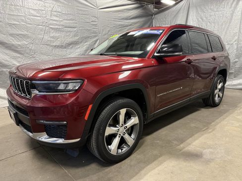 Used 2021 Jeep Grand Cherokee L Limited image 3
