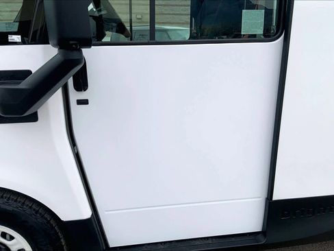 Used 2025 Chevrolet Brightdrop 400 image 20