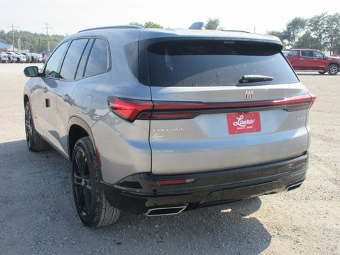 New 2026 Buick Enclave Sport Touring w/ Power Package FWD image 8