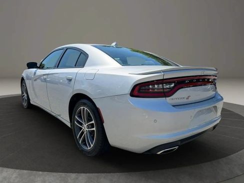 Used 2019 Dodge Charger SXT AWD/4WD image 7
