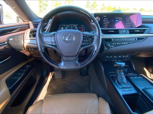 Used 2020 Lexus ES 350 Ultra Luxury image 5