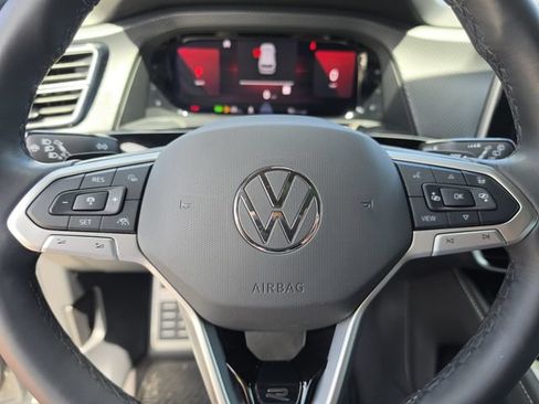 Used 2024 Volkswagen Atlas Cross Sport SEL Premium R-Line AWD/4WD image 34