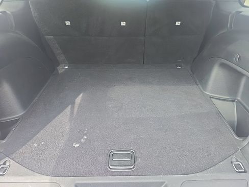 Used 2022 Jeep Grand Cherokee Laredo E RWD image 9