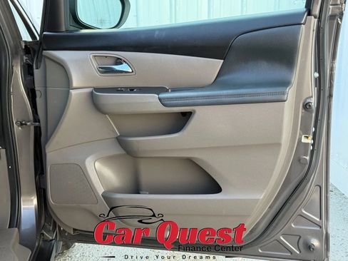 Used 2016 Honda Odyssey EX-L image 22
