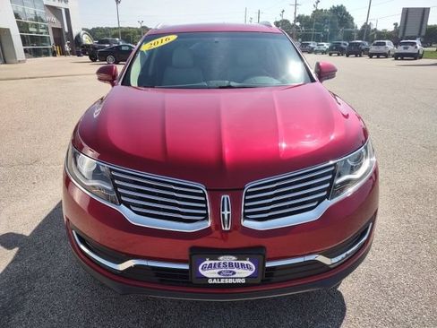Used 2016 Lincoln MKX Select w/ Select Plus Package AWD/4WD image 9