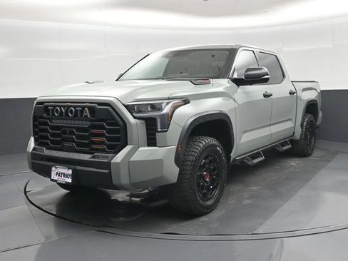 Used 2022 Toyota Tundra TRD Pro AWD/4WD image 33