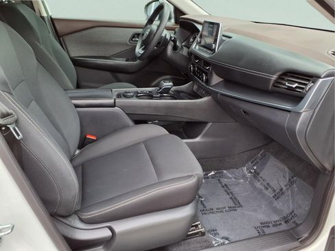 Certified 2023 Nissan Rogue S image 11