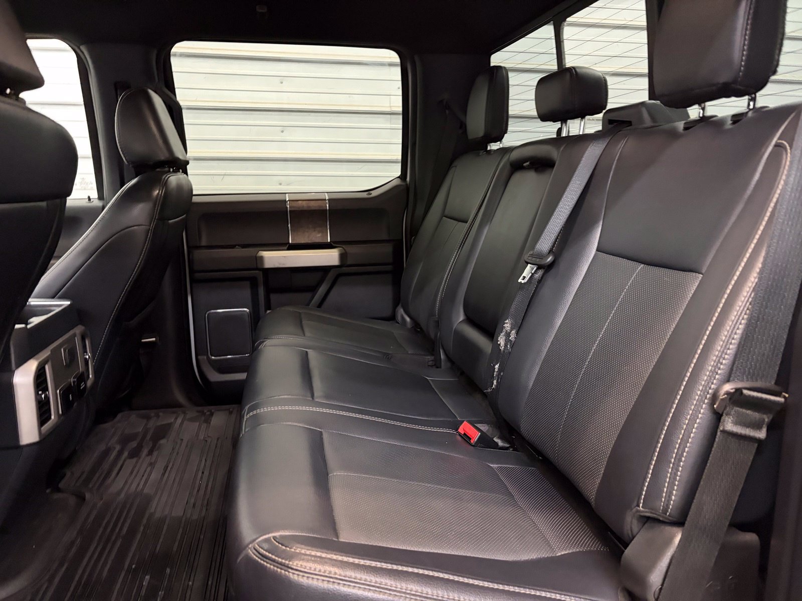 Used 2022 Ford F350 Lariat w/ Lariat Ultimate Package AWD/4WD image 24