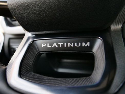 Used 2025 Ford F450 Platinum w/ FX4 Off-Road Package image 21