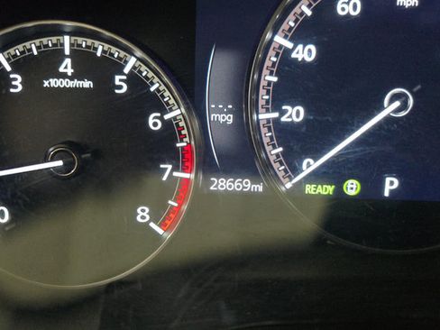 Used 2024 MAZDA CX-90 3.3 Turbo w/ Preferred Plus AWD/4WD image 8