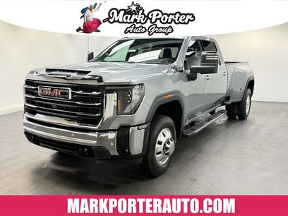 New 2026 GMC Sierra 3500 SLT w/ SLT Convenience Package