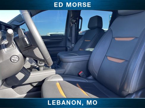 Used 2024 GMC Sierra 1500 AT4 w/ Technology Package image 19