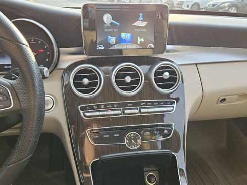 Used 2016 Mercedes-Benz C 300 Sedan image 8