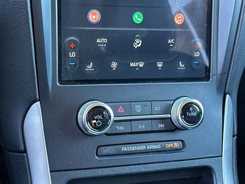 Certified 2023 Ford Edge SEL image 21