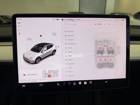 Used 2021 Tesla Model Y Long Range AWD/4WD image 15