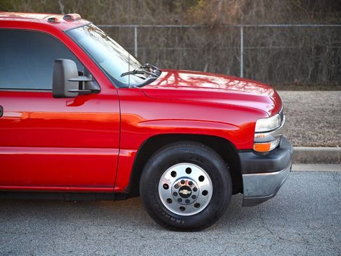 Used 2001 Chevrolet Silverado 3500 LT image 41