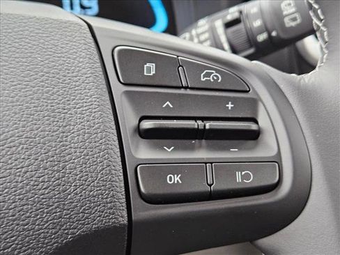 New 2026 Hyundai Venue SEL image 17