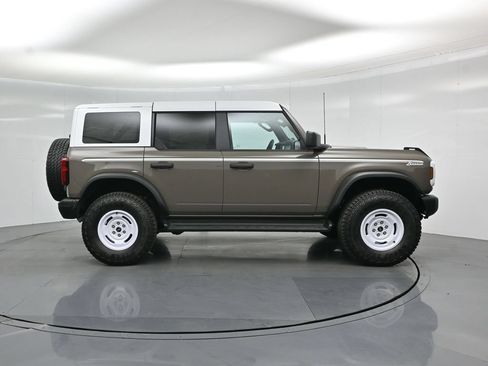 New 2026 Ford Bronco Heritage Edition AWD/4WD image 24