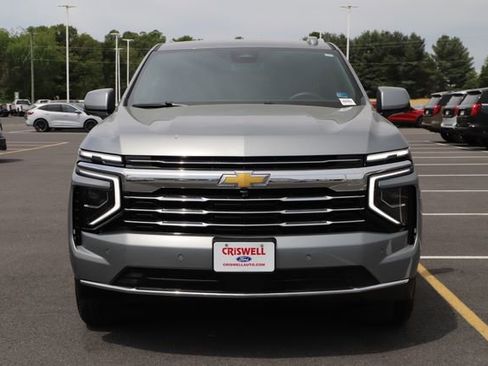 Used 2025 Chevrolet Tahoe LT AWD/4WD image 7