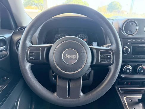 Used 2015 Jeep Patriot Sport w/ Power Value Group image 19