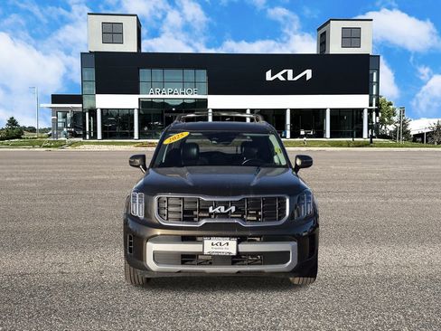 Certified 2025 Kia Telluride S image 4