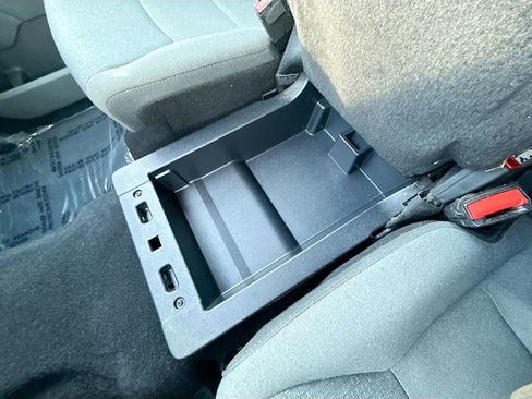 Used 2025 Ford F150 XLT w/ Equipment Group 301A Standard image 37