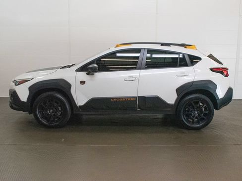 Used 2024 Subaru Crosstrek 2.5i Wilderness w/ Crosstrek Mirror Package AWD/4WD image 7