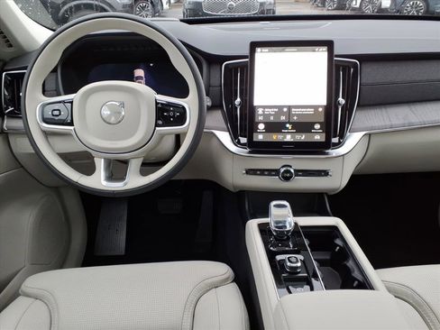 New 2026 Volvo XC90 B6 Ultra w/ Protection Package Premier AWD/4WD image 13