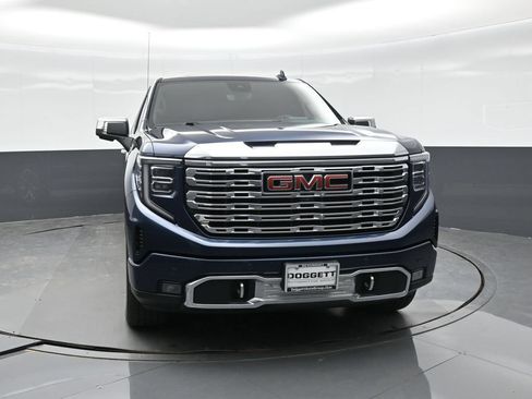 Used 2023 GMC Sierra 1500 Denali w/ Denali Reserve Package RWD image 22