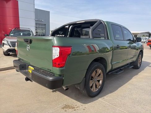 Used 2024 Nissan Titan SV w/ SV Bronze Edition Package RWD image 7