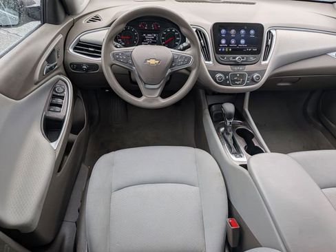 Used 2023 Chevrolet Malibu LS image 14