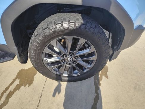 Used 2025 Toyota Land Cruiser w/ Premium Package AWD/4WD image 18