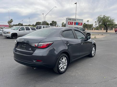 Used 2016 Scion iA FWD image 5