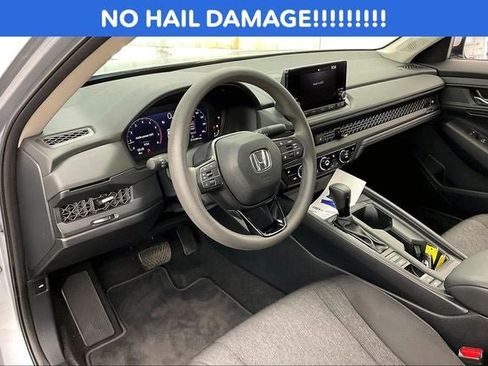 Certified 2023 Honda Accord EX image 17