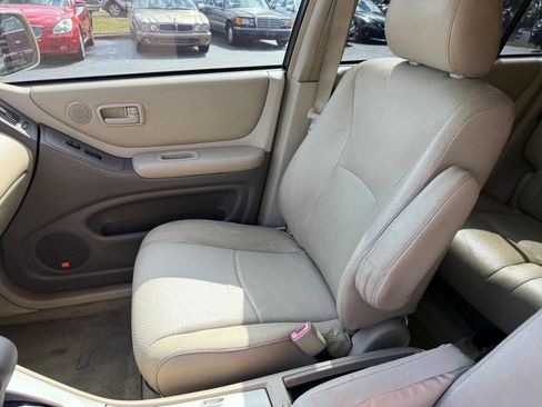 Used 2007 Toyota Highlander 2WD V6 image 7