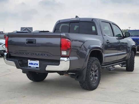 Used 2021 Toyota Tacoma SR5 w/ SR5 Appearance Package (SM) RWD image 4