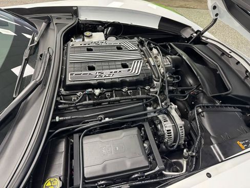 Used 2019 Chevrolet Corvette Z06 RWD image 21
