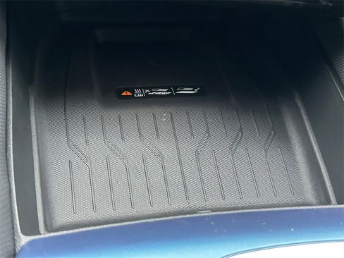 New 2026 Chevrolet Equinox EV LT image 29