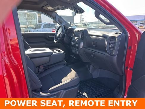 Used 2025 GMC Sierra 1500 Pro w/ Pro Value Package image 2