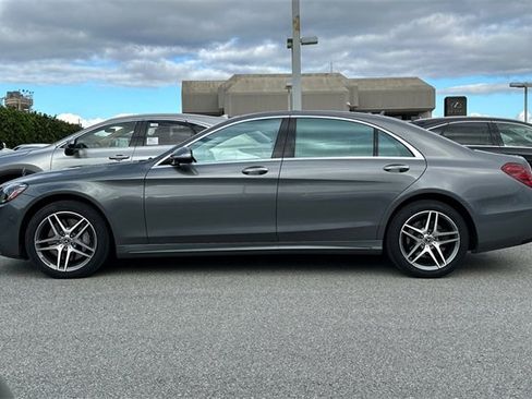 Used 2018 Mercedes-Benz S 560 Sedan image 7