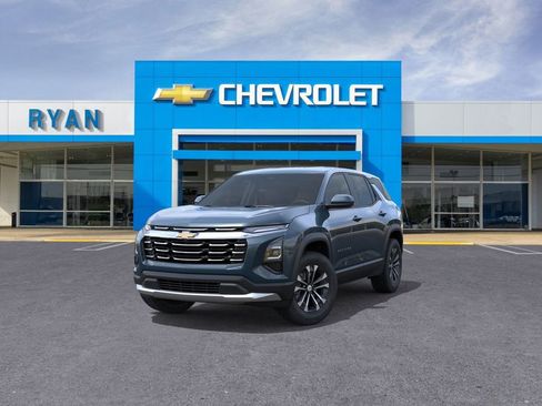 New 2026 Chevrolet Equinox LT image 8