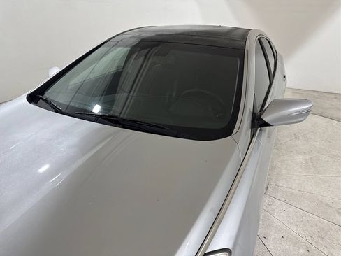 Used 2017 Hyundai Azera Limited FWD image 11