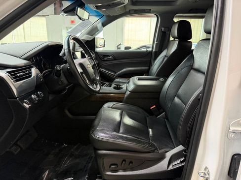 Used 2018 Chevrolet Tahoe LT AWD/4WD image 11