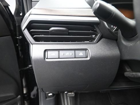 Used 2024 Nissan Altima 2.5 SV image 8