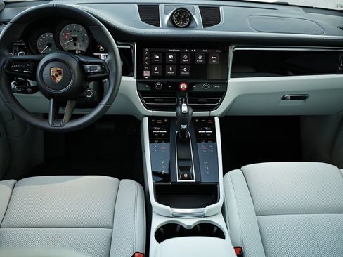 New 2026 Porsche Macan S image 29