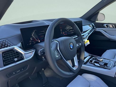 New 2026 BMW X5 xDrive40i w/ Premium Package image 12