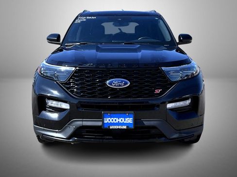 Used 2020 Ford Explorer ST image 2