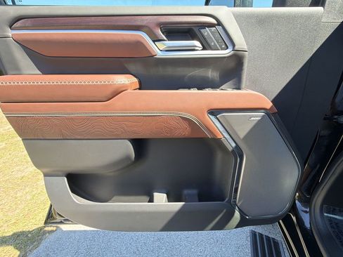 New 2026 GMC Sierra 2500 Denali Ultimate AWD/4WD image 30